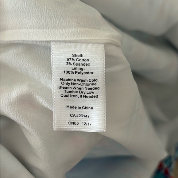 NWOT Geo-Daises Stretch Cotton Canvas Skirt | Size 14P - Picture 4 of 6